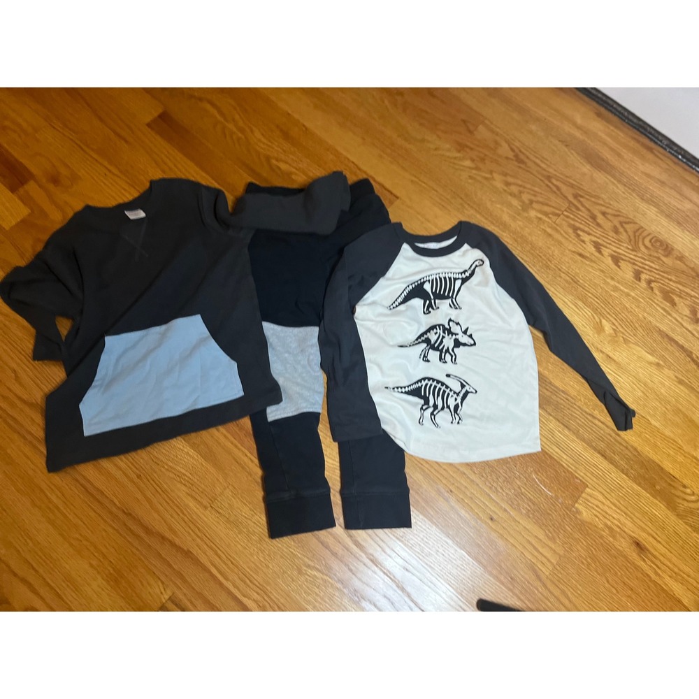 Hanna Andersson kids bundle Long Sleeve Dinosaur Print Black Size 120 CM 6-7